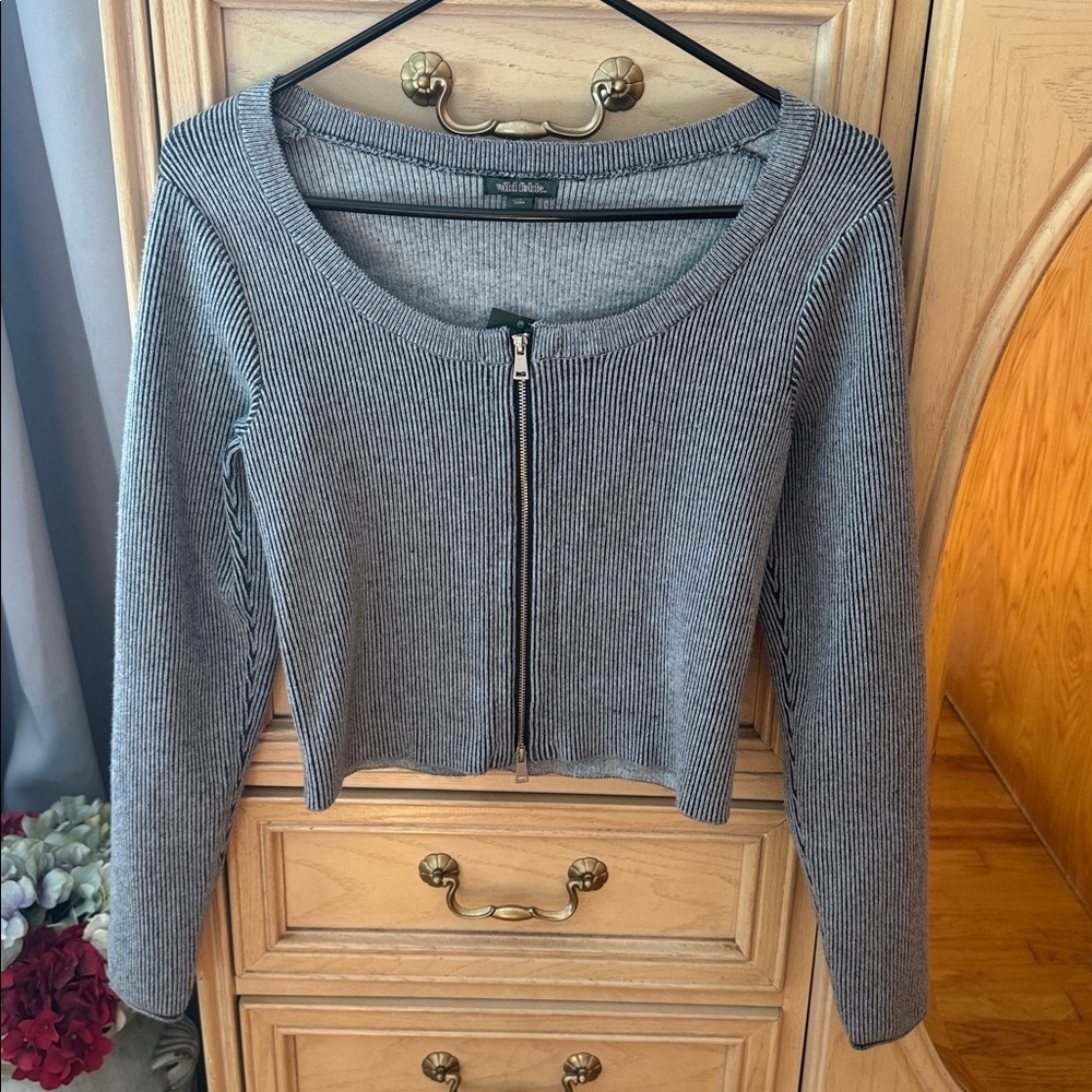 Wild Fable Gray Ribbed Zip-Up Sweater. - Picture 2 of 6